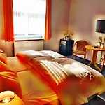 Parkhotel Waldschloesschen 3*