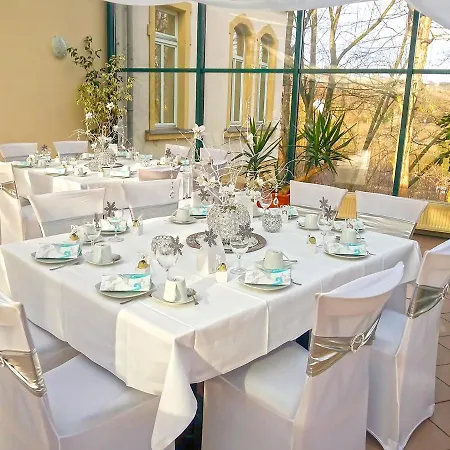 Parkhotel Waldschloesschen Отель 3*