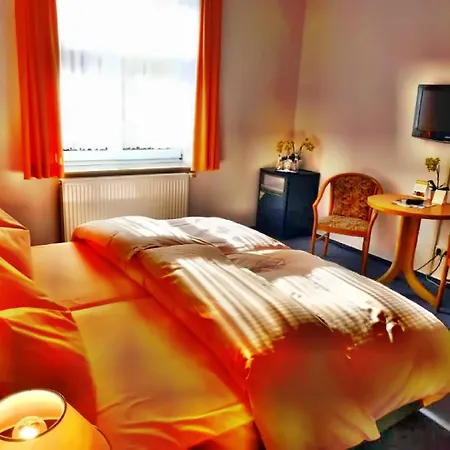 Parkhotel Waldschlösschen 3*