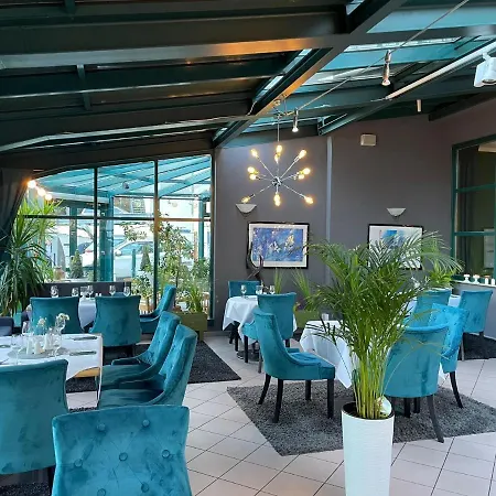 Parkhotel Waldschloesschen 3*