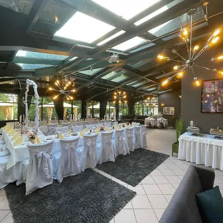 Parkhotel Waldschloesschen Отель Аннаберг-Бухгольц