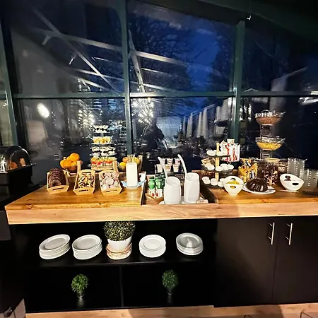 Parkhotel Waldschloesschen Отель Аннаберг-Бухгольц