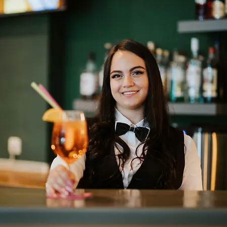 Отель Parkhotel Waldschloesschen 3*