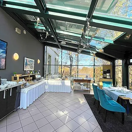 ホテル Parkhotel Waldschloesschen