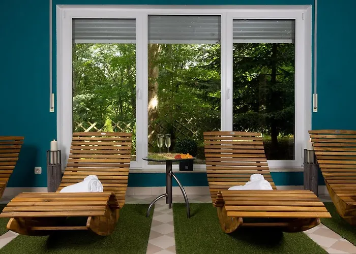 فندق Parkhotel Waldschloesschen 3*