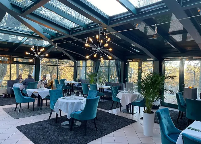 Parkhotel Waldschloesschen فندق 3*