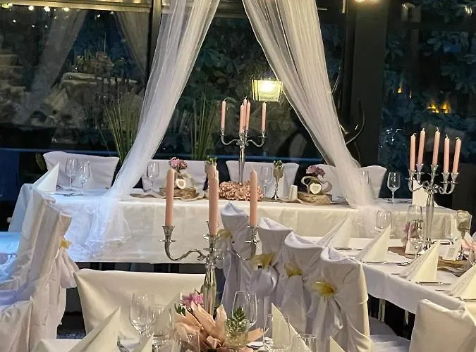 Parkhotel Waldschloesschen فندق آنابرغ-بوخهولتس