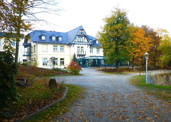 فندق Parkhotel Waldschloesschen