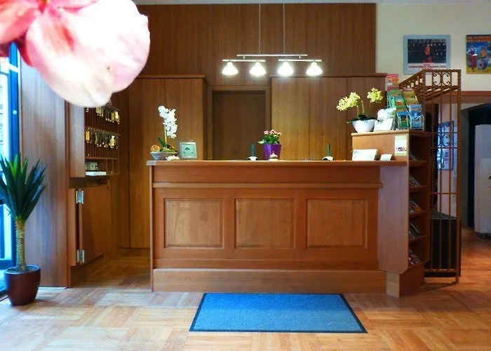 Parkhotel Waldschloesschen فندق