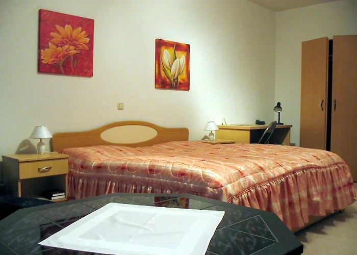 فندق Parkhotel Waldschloesschen آنابرغ-بوخهولتس