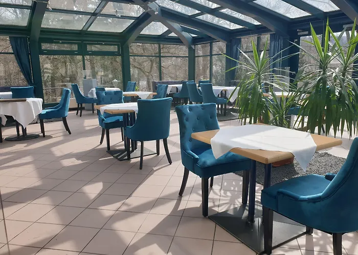 فندق Parkhotel Waldschloesschen