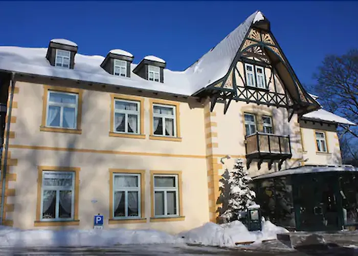 Parkhotel Waldschloesschen 3* آنابرغ-بوخهولتس