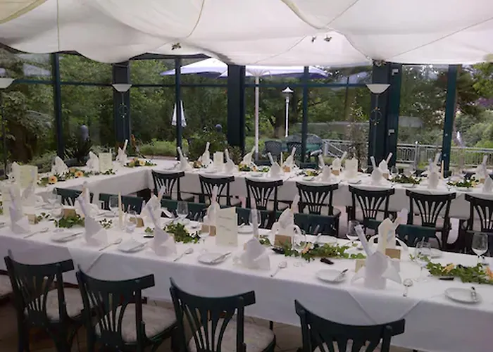 Parkhotel Waldschloesschen 3*